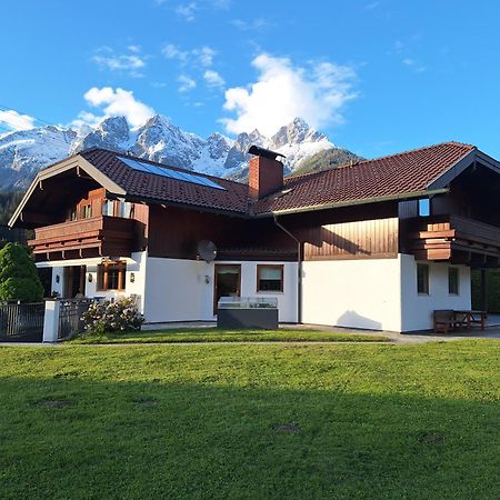 Apartamento Haus Rieder Pfarrwerfen Exterior foto