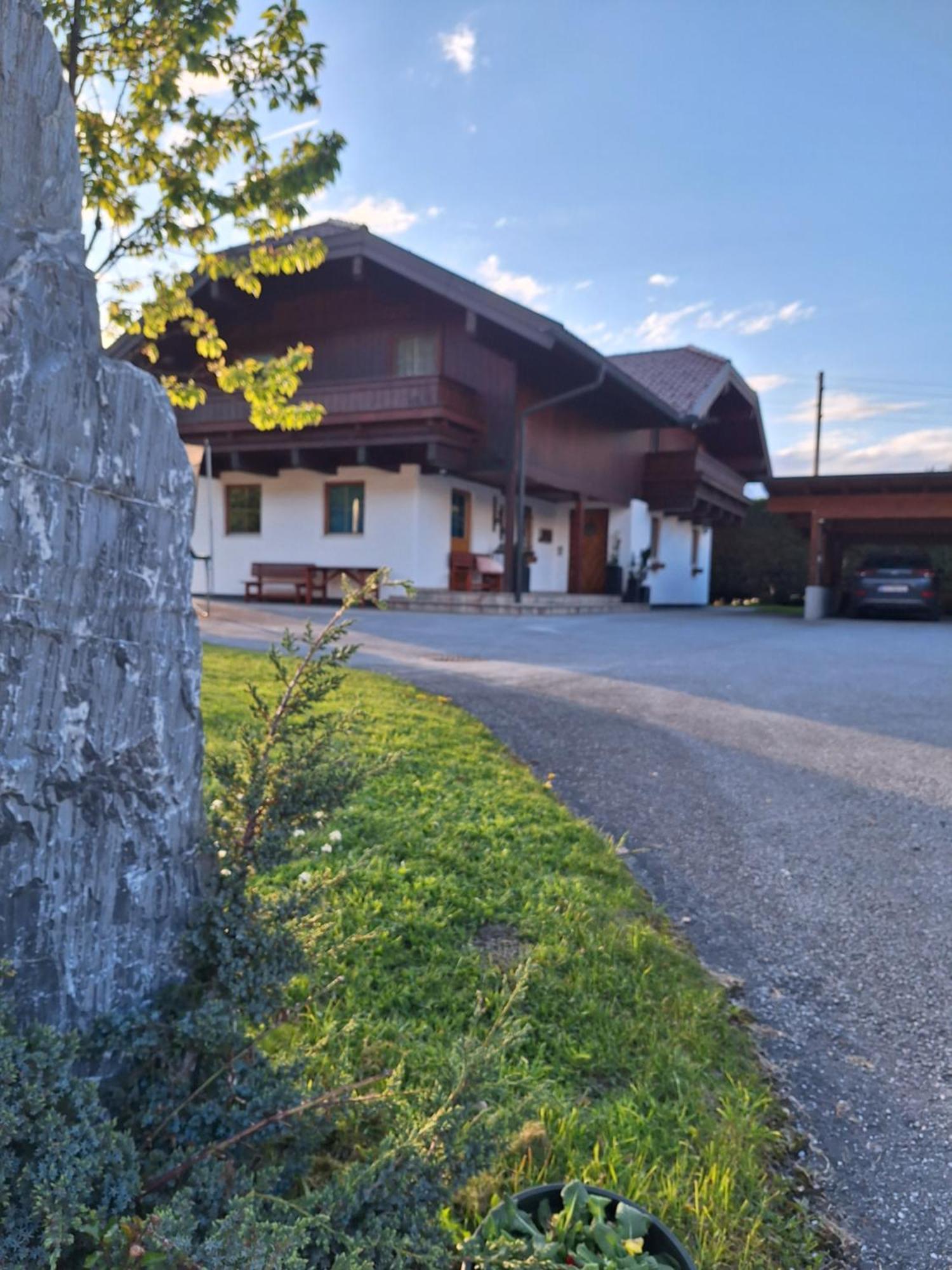 Apartamento Haus Rieder Pfarrwerfen Exterior foto