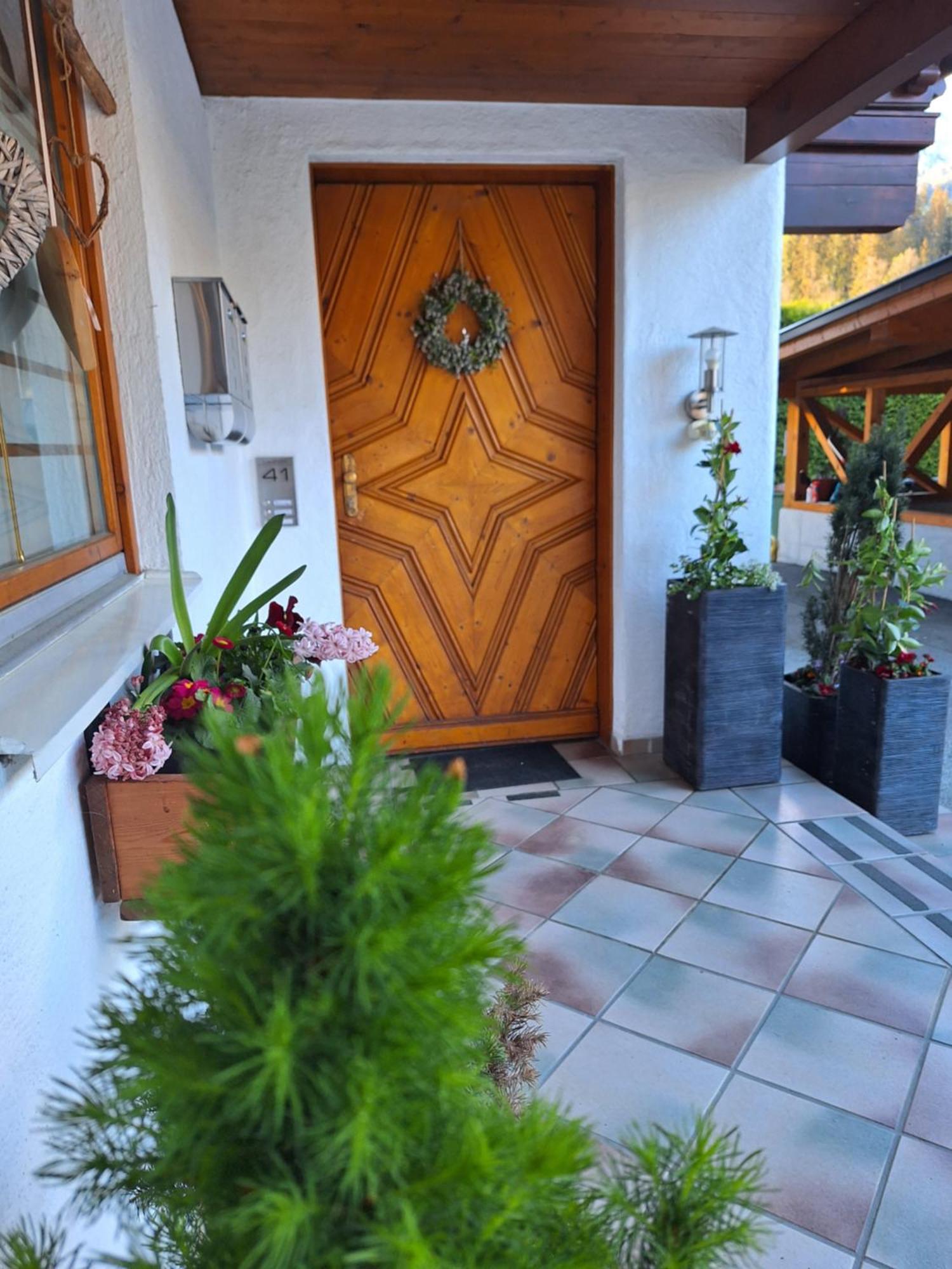 Apartamento Haus Rieder Pfarrwerfen Exterior foto